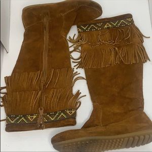 Minnetonka zip up fringe boots! WORN ONCE